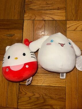 Hello Kitty & Cinnamoroll Plushies Duo -